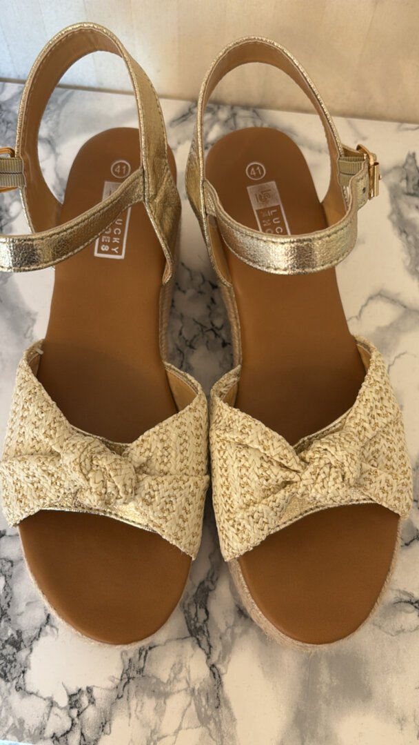 Sandalen & Sandaletten
