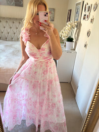 Rosenblütenkleid