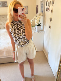 Leoseidenneckholderbluse