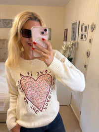 Pullover mit aufgesticktem Herz