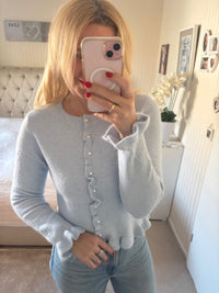 Strickjacke mit Perlen und Volants zwei Farben