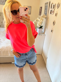 Neonpinkes Shirt