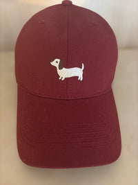 Kappe bordeaux mit Dackel