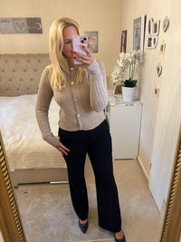 Strickjacke Zopfmuster verschiedene Farben